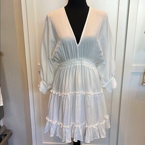 Glam White Long Sleeve V-Neck Dress S